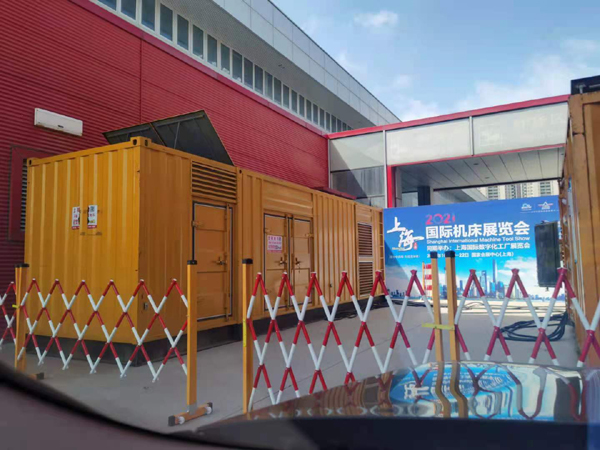 人民路街道发电车出租-发电机无电压或电压太低怎么办？